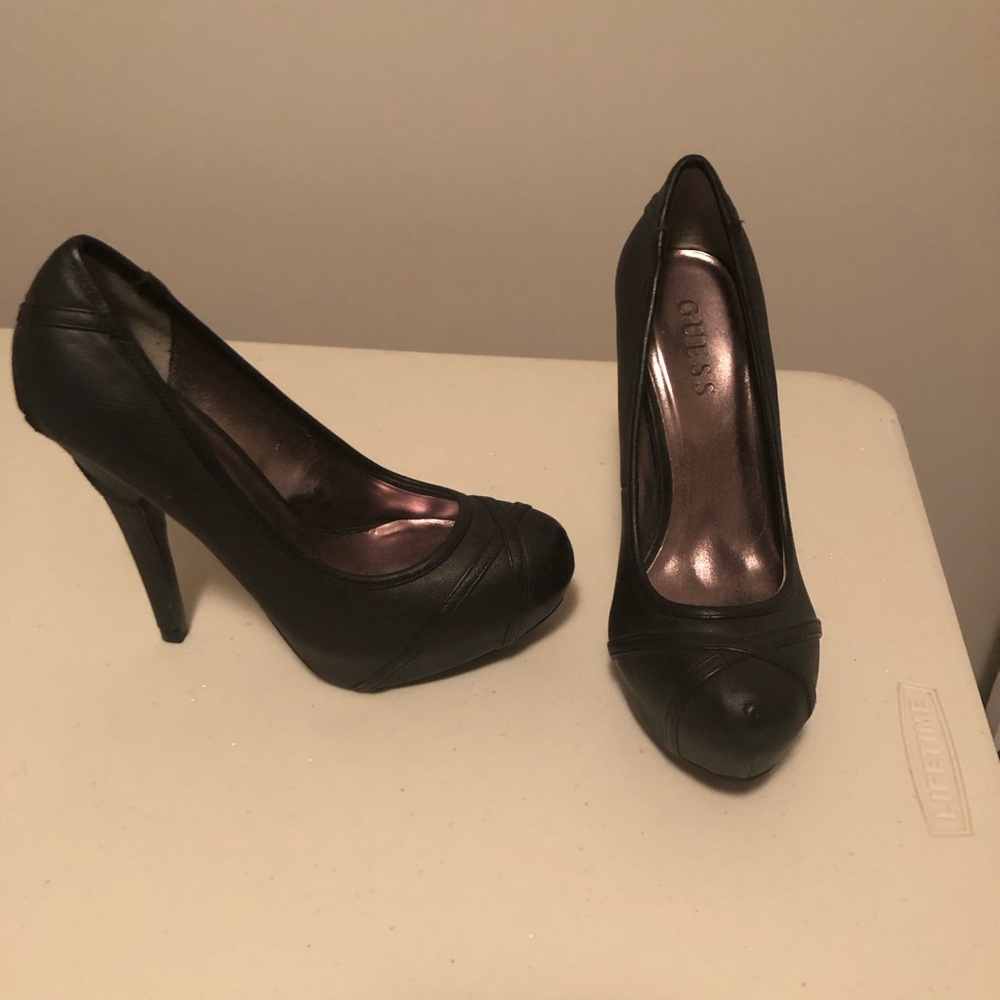 GUESS HEELS BLACK